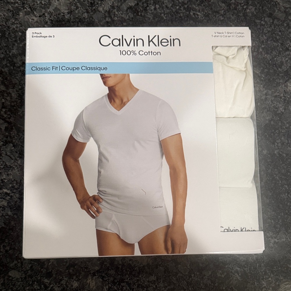 Calvin Klein 3 pack white v neck cotton shirts, men’s small